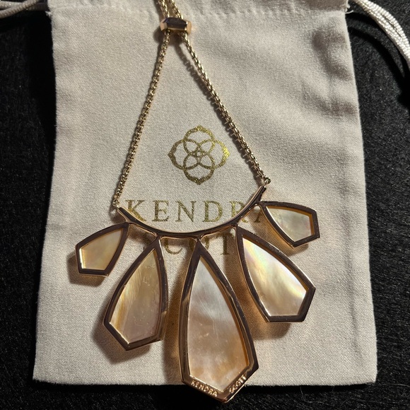 Kendra Scott Rhyan Necklace - Picture 2 of 3